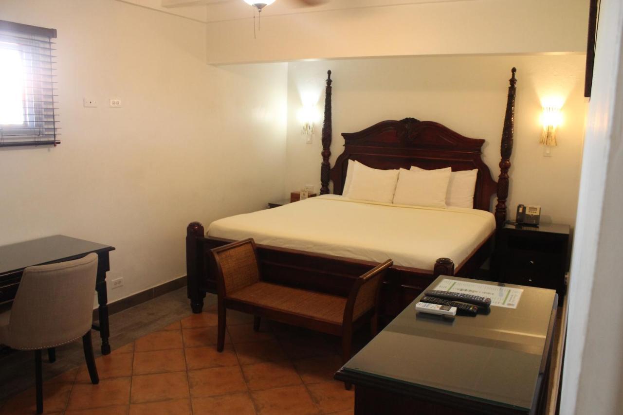 Altamont West Hotel Montego Bay Ngoại thất bức ảnh
