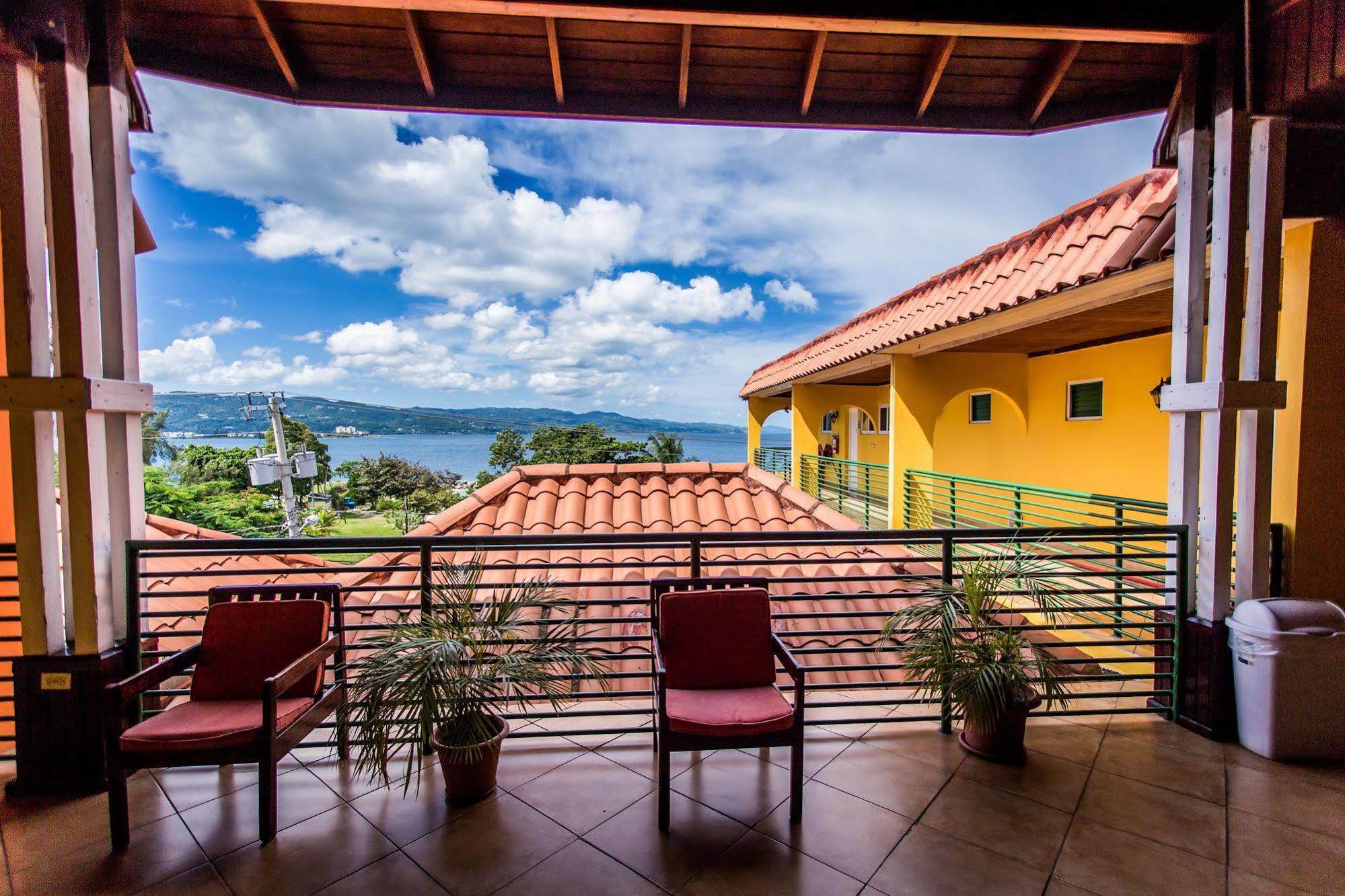 Altamont West Hotel Montego Bay Ngoại thất bức ảnh